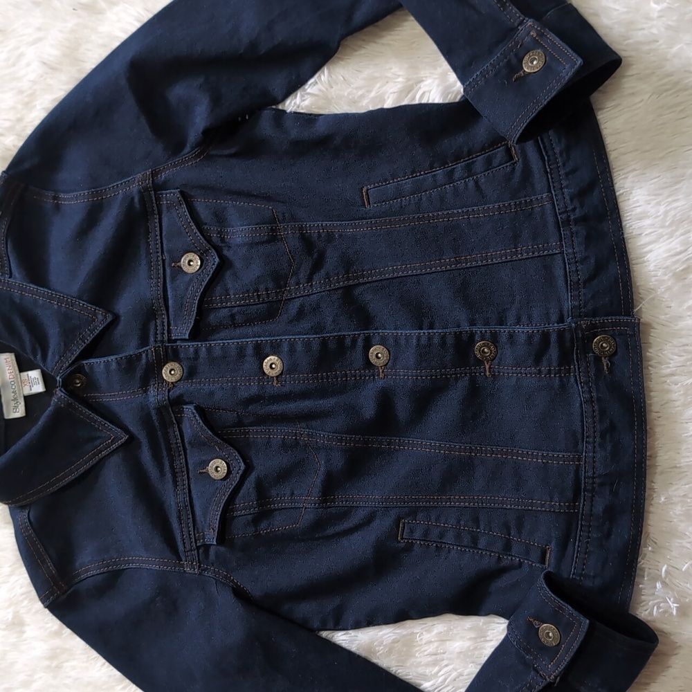 Style&Co Dark Blue Stretch Denim Classic Button Down Jacket With Pockets Size XS - Picture 3 of 10